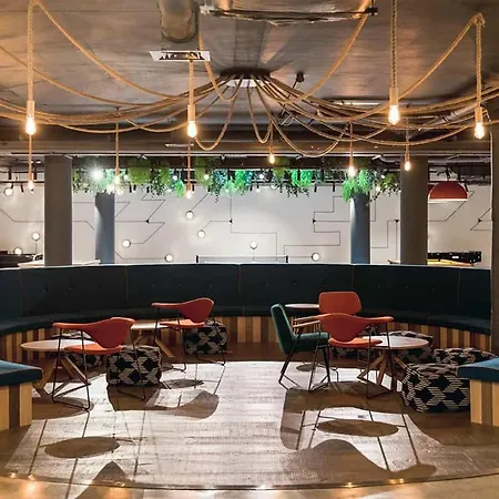 Student Only Classic Ensuite Point Campus Διαμέρισμα