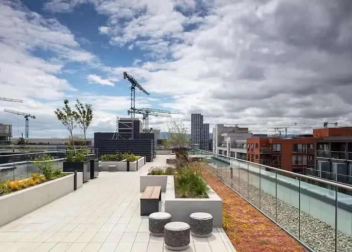 Student Only Classic Ensuite Point Campus *