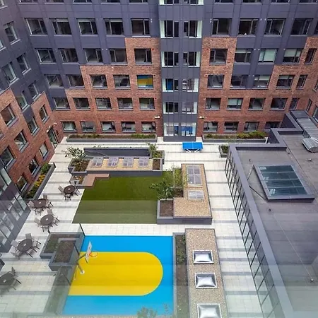 Student Only Classic Ensuite Point Campus Apartament Dublin